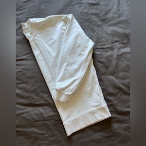 Lululemon - Perfectly Oversized Crew